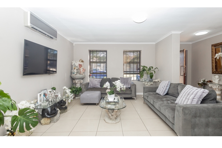 3 Bedroom Property for Sale in Brackenfell South Western Cape